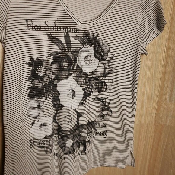 Lucky Brand Womens Short Sleeve Striped Floral Tee - Picture 3 of 7